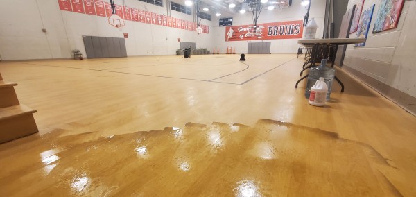 Floor Cleaning And Waxing